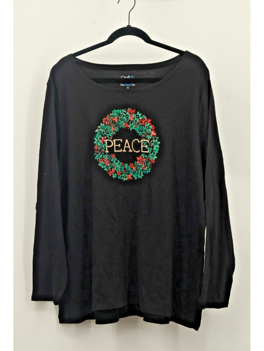 Croft & Barrow Women's Plus Size 2X Black Long Sleeve Peace Wreath Classic Tee